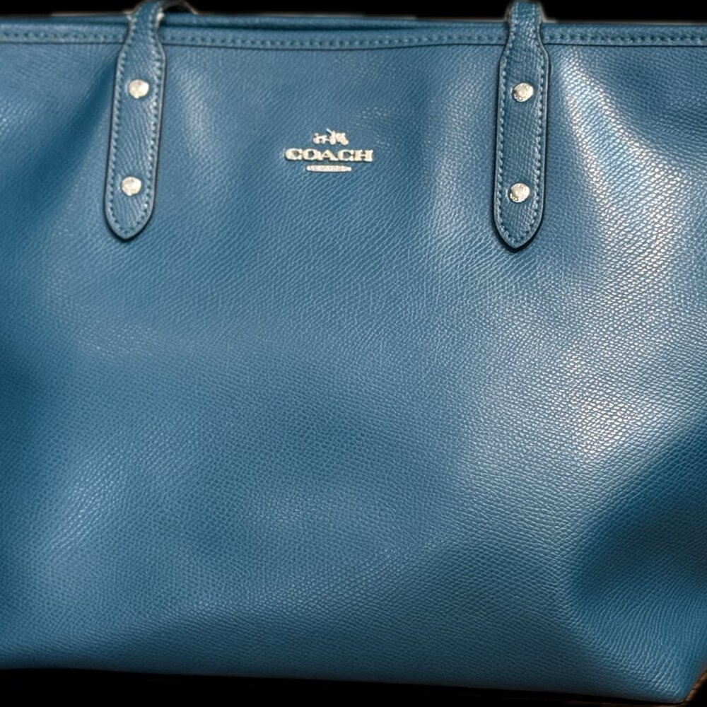 Coach Teal Pebbled Leather City Tote Shoulder Bag - Perfect Work Bag 🏙️ - Picture 3 of 13